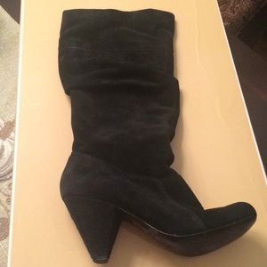 BcbgGeneration Suede Boots